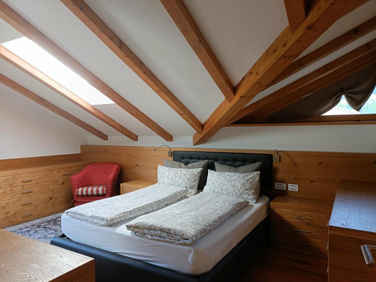 Fiemme Deluxe Apartment カステッロ・ディ・フィエンメ エクステリア 写真